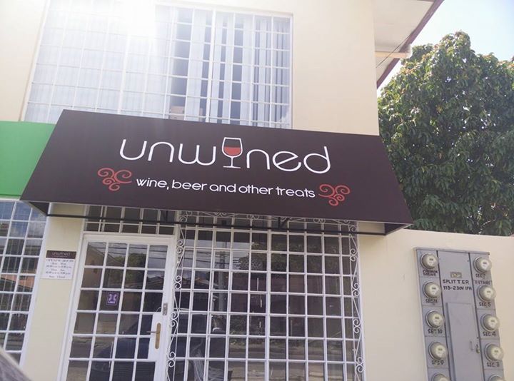 Customer: Unwined, final custom logo design